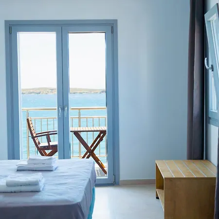 Blue Sea Paros 酒店